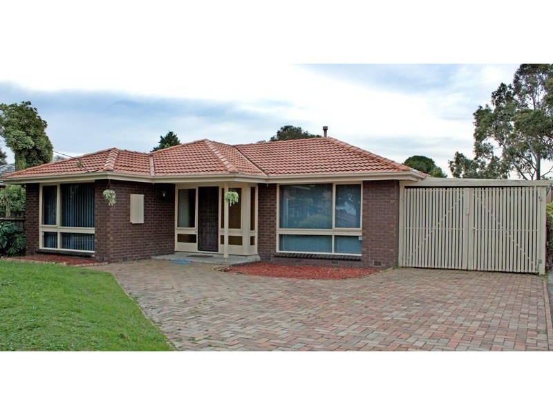 11 Somerville Road, Hampton Park VIC 3976