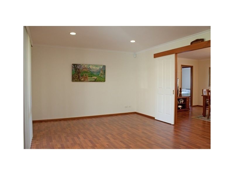 17 Belvedere Court, Hampton Park VIC 3976