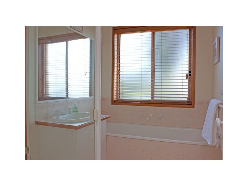 17 Belvedere Court, Hampton Park VIC 3976