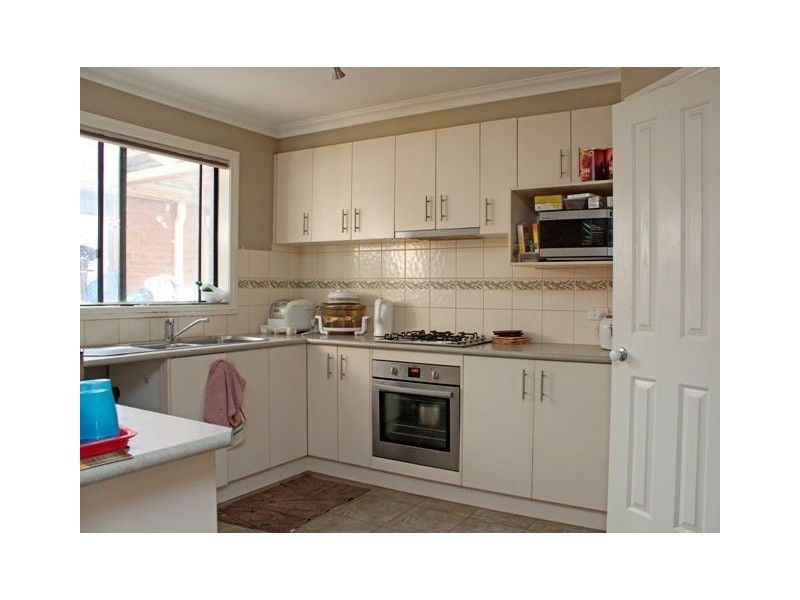 5 Speranza Place, Lynbrook VIC 3975