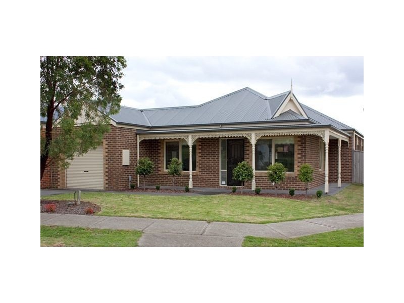 38 Waterbush Crescent, Lyndhurst VIC 3975