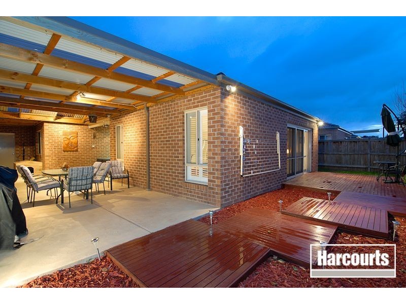 15 Georgia Place, Keysborough VIC 3173