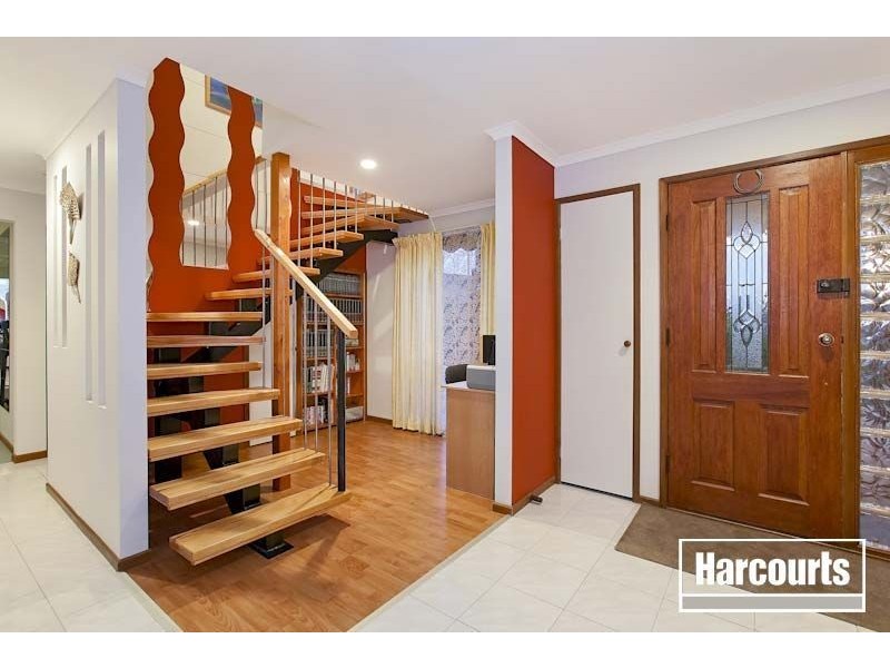 58 Leopold Crescent, Hampton Park VIC 3976