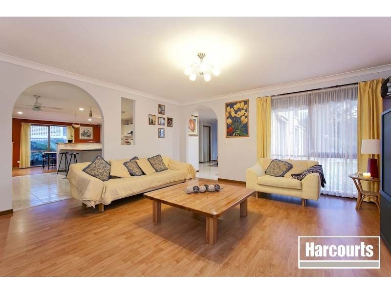 58 Leopold Crescent, Hampton Park VIC 3976