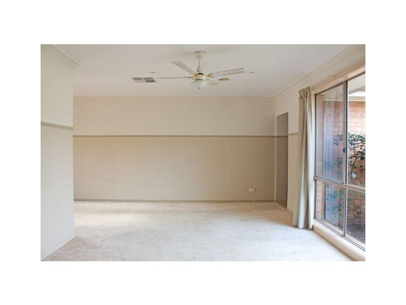 39 The Parkway, Hampton Park VIC 3976