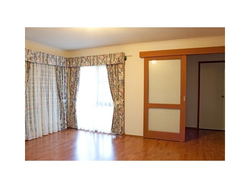 5 Kendari Court, Hampton Park VIC 3976