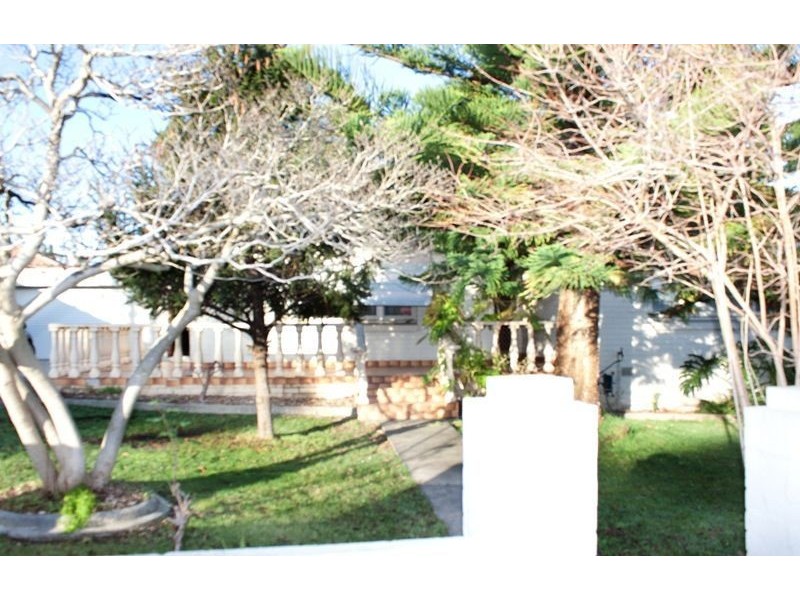 6 Lemon Grove, Bayswater VIC 3153