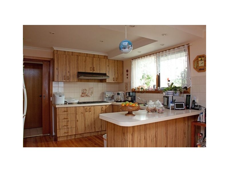 4 Caroline Place, Hampton Park VIC 3976