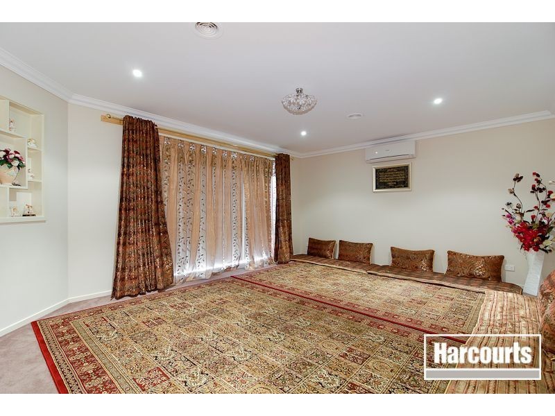 3 Bando Court, Hampton Park VIC 3976