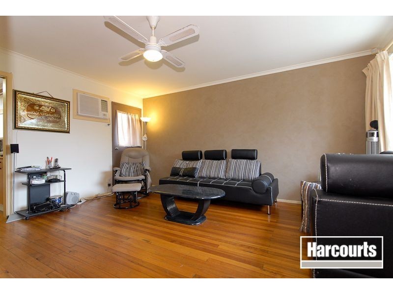 23 Winnima Avenue, Hampton Park VIC 3976
