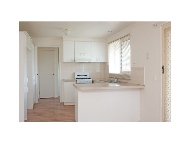 4 Emma Court, Hampton Park VIC 3976