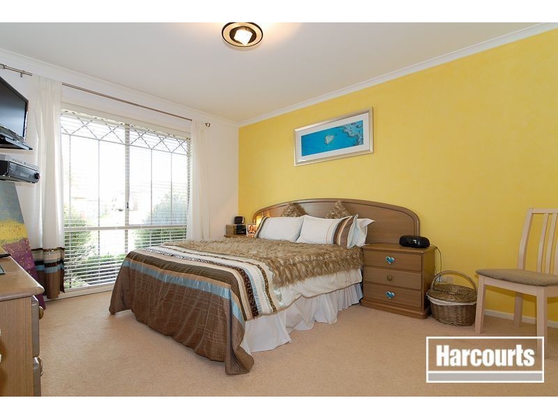 11 Melissa Court, Hampton Park VIC 3976