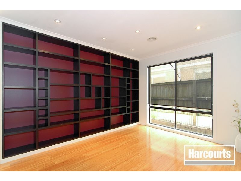 76 Kingston Avenue, Narre Warren South VIC 3805