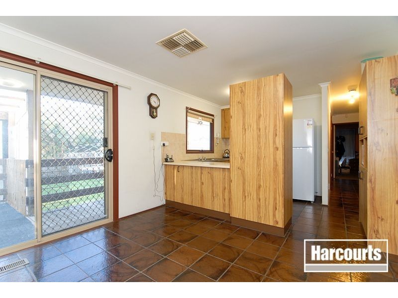 69 Willow Drive, Hampton Park VIC 3976