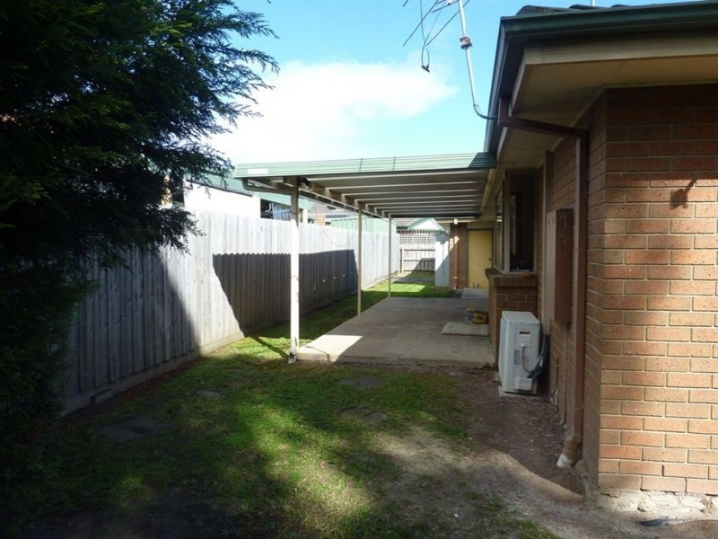 4 Adrian Place, Rowville VIC 3178