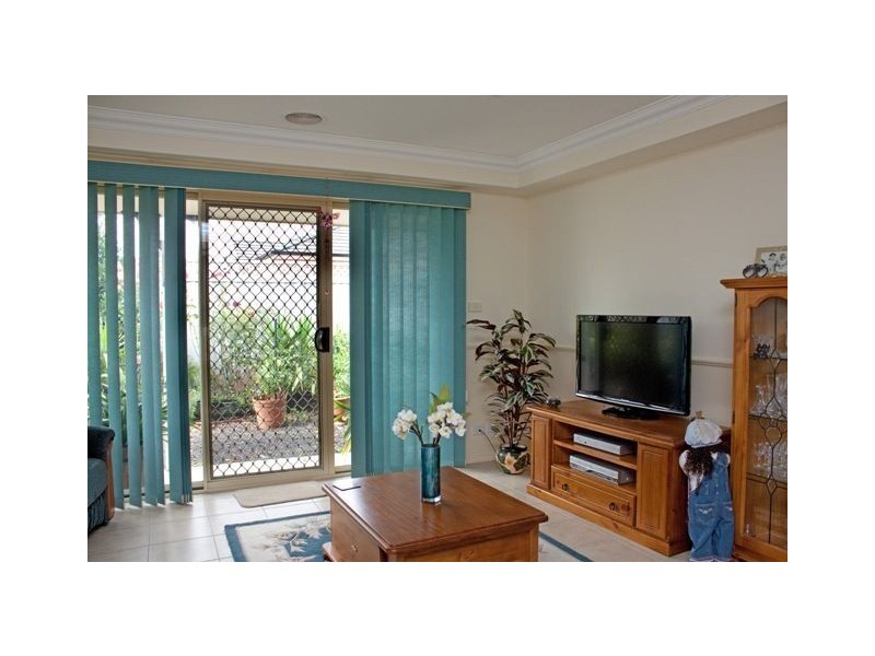 37 Hunt Club Boulevard, Cranbourne East VIC 3977