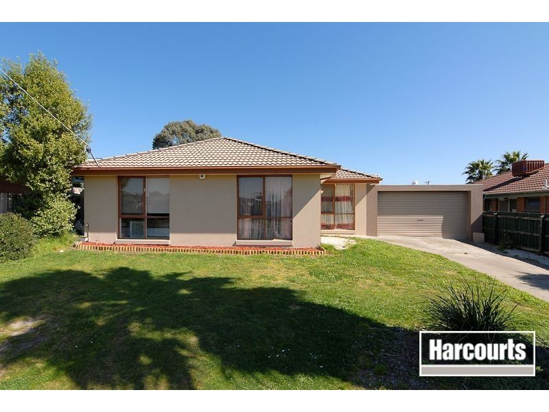 5 Heather Court, Hampton Park VIC 3976