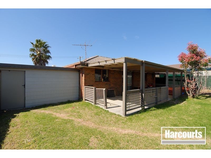 5 Heather Court, Hampton Park VIC 3976