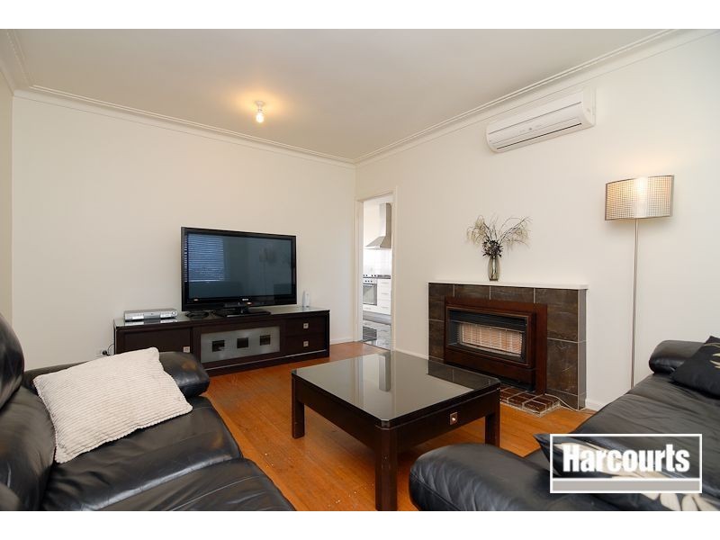 15 Parkland Avenue, Hampton Park VIC 3976