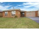 8 Sapphire Drive, Hampton Park VIC 3976
