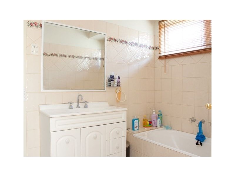 60 Edeys Run, Hampton Park VIC 3976