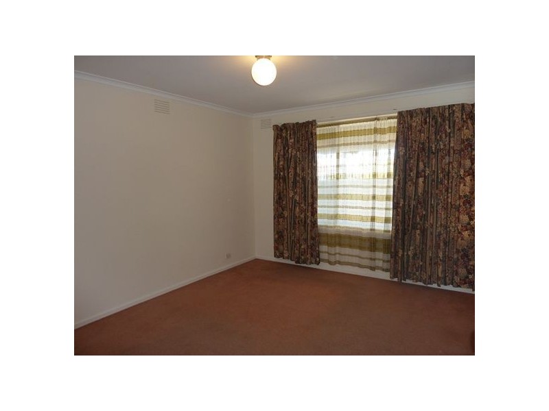 18 Mark Court, Hampton Park VIC 3976