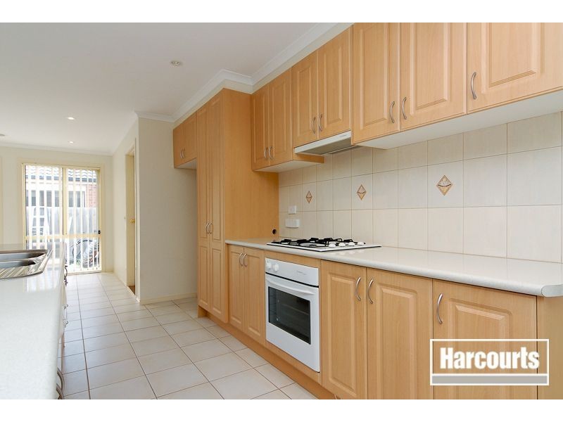 35 Astley Wynd, Lynbrook VIC 3975