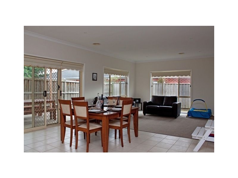 38 Waterbush Crescent, Lyndhurst VIC 3975
