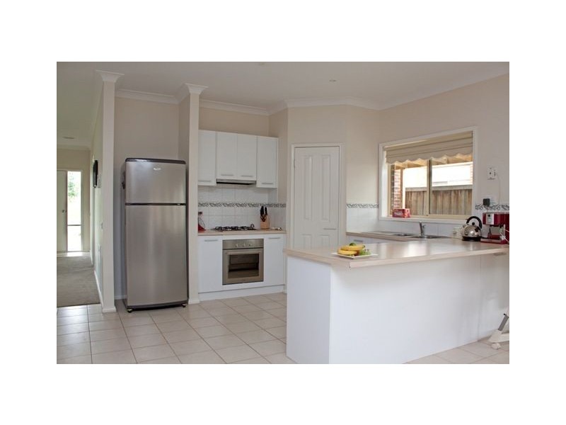 38 Waterbush Crescent, Lyndhurst VIC 3975