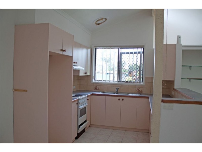 34/20-22 Somerville Road, Hampton Park VIC 3976