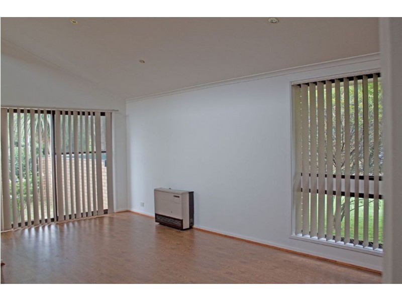 34/20-22 Somerville Road, Hampton Park VIC 3976