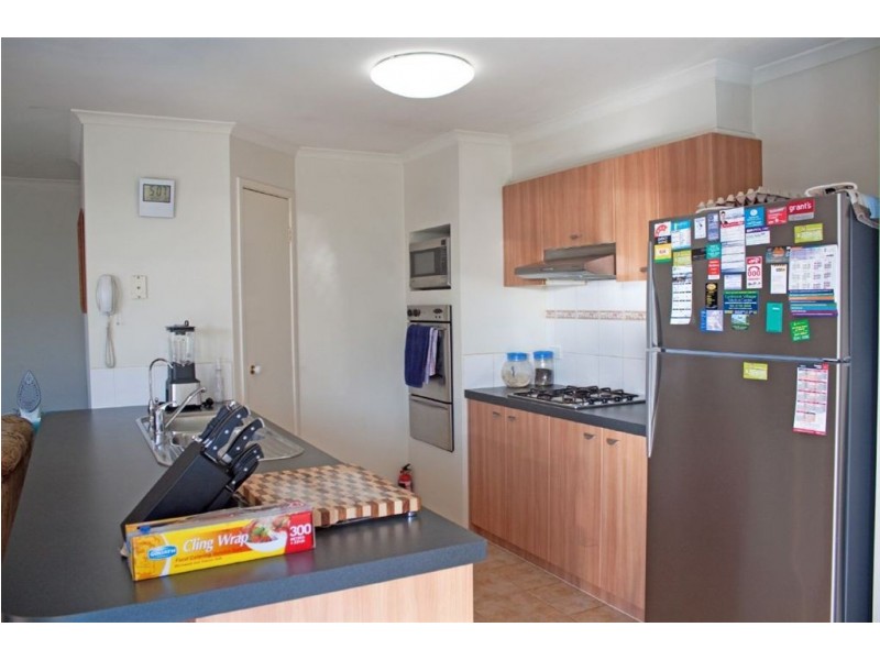 10 Eldershaw Drive, Lynbrook VIC 3975