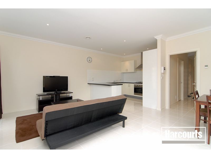 13/77-79 Frawley Rd, Hallam VIC 3803