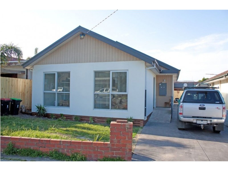 11 McLeod Road, Carrum VIC 3197
