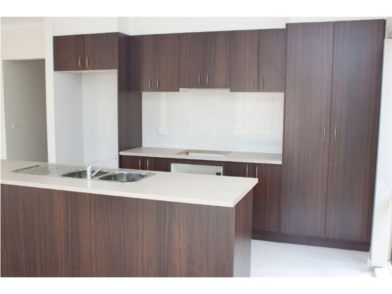 8/105 McMahons Road, Frankston VIC 3199