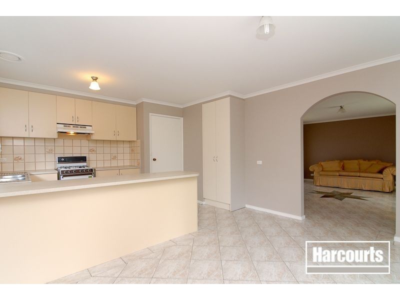 13 Ivan Crescent, Hampton Park VIC 3976