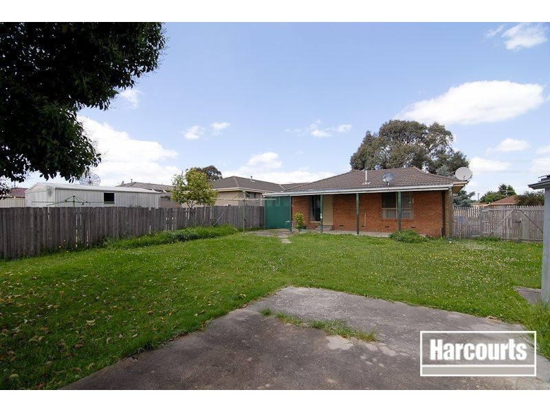 13 Ivan Crescent, Hampton Park VIC 3976