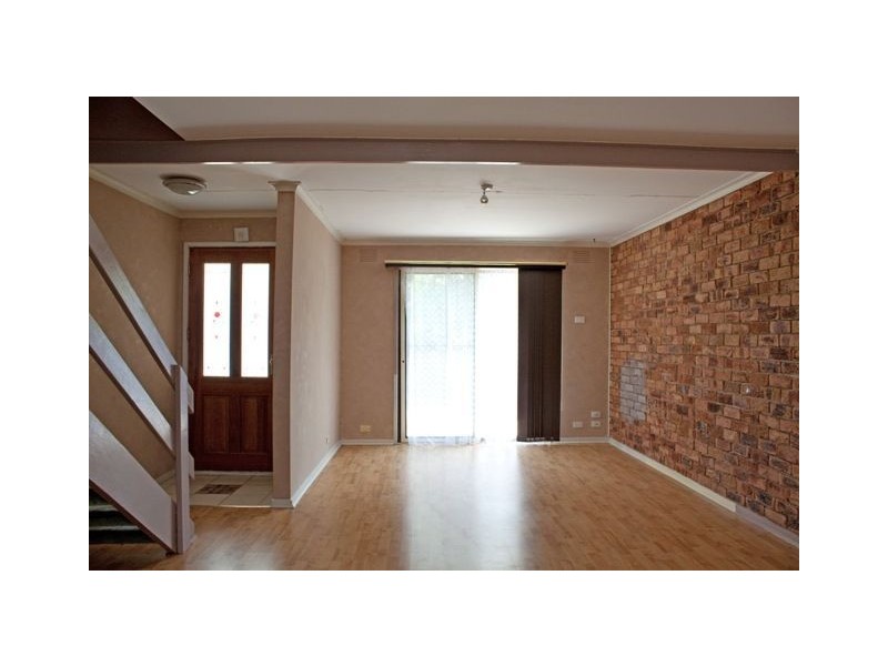 13/20-22 Somerville Road, Hampton Park VIC 3976