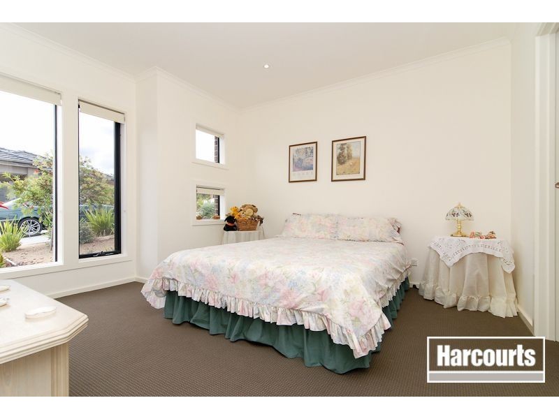40/21 Kingfisher Drive, Doveton VIC 3177