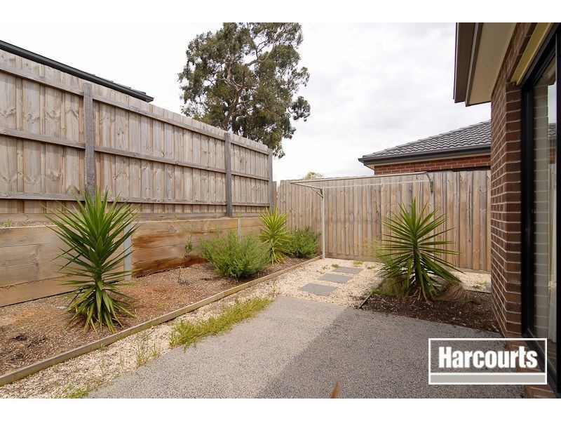 40/21 Kingfisher Drive, Doveton VIC 3177