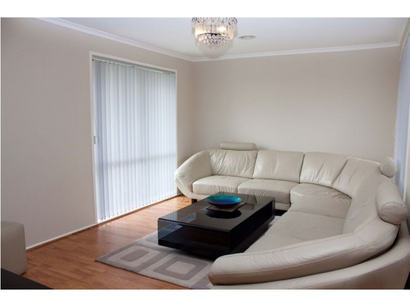 1/8 Roma Court, Eumemmerring VIC 3177