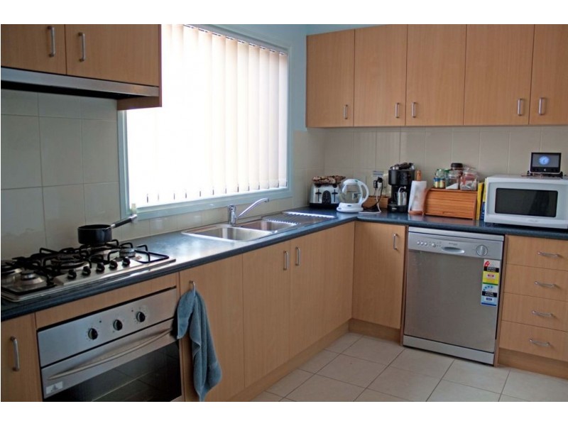 53 Fallingwater Drive, Pakenham VIC 3810