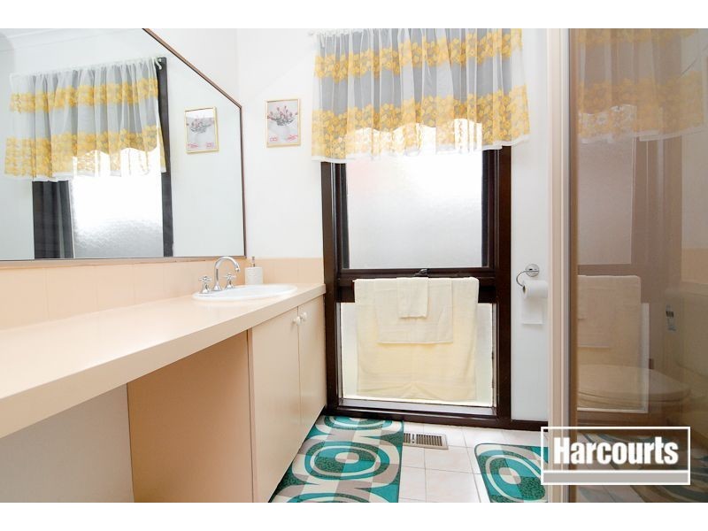 12 Tripoli Court, Hallam VIC 3803