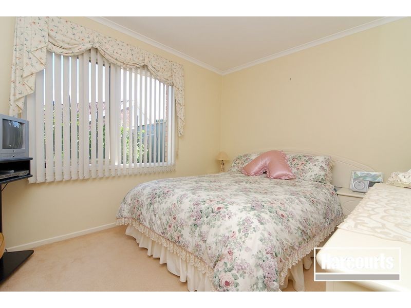 2 Tolmie Rise, Hallam VIC 3803