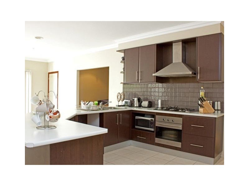 22 Hal Porter Terrace, Lynbrook VIC 3975