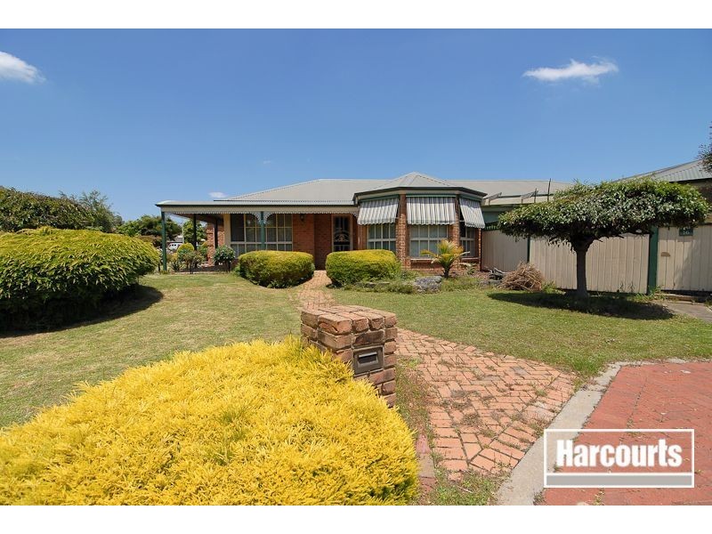 16 Chain Court, Narre Warren South VIC 3805