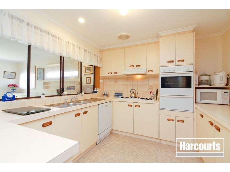 5 Hawking Avenue, Hampton Park VIC 3976