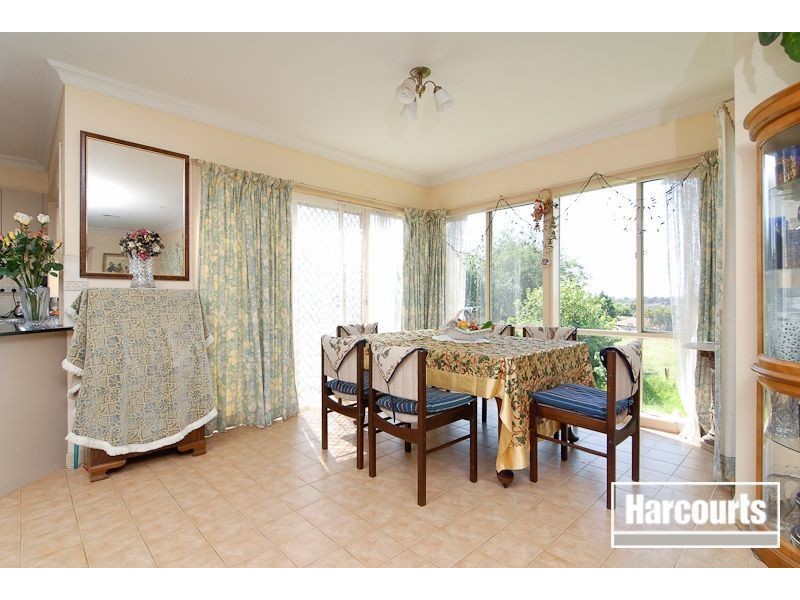 17 Winterton Court, Hallam VIC 3803