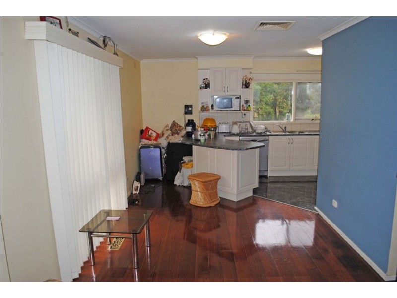 12 Pinetree close, Croydon VIC 3136