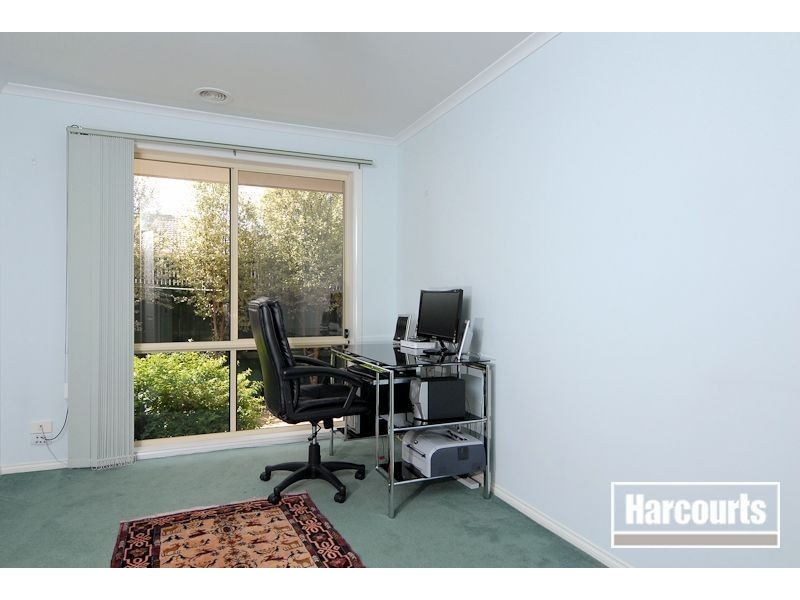 14 Kingston Avenue, Narre Warren South VIC 3805